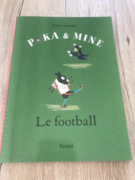 Livre Poka & Mine - le football - Neuf