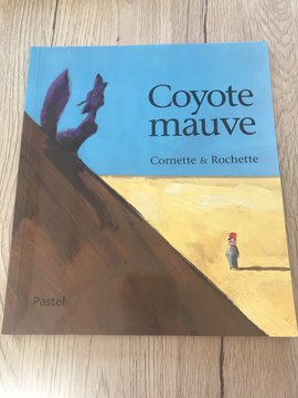 Livre Coyote Mauve de l'école des Loisirs - Bon état